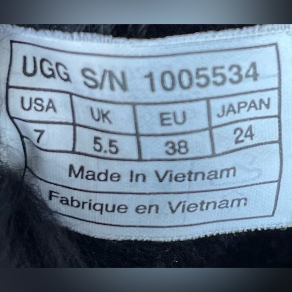 Ugg Australia Mini Bailey Bow Snake Print Boots- Black/Silver, Women’s Size 7 - Picture 7 of 7